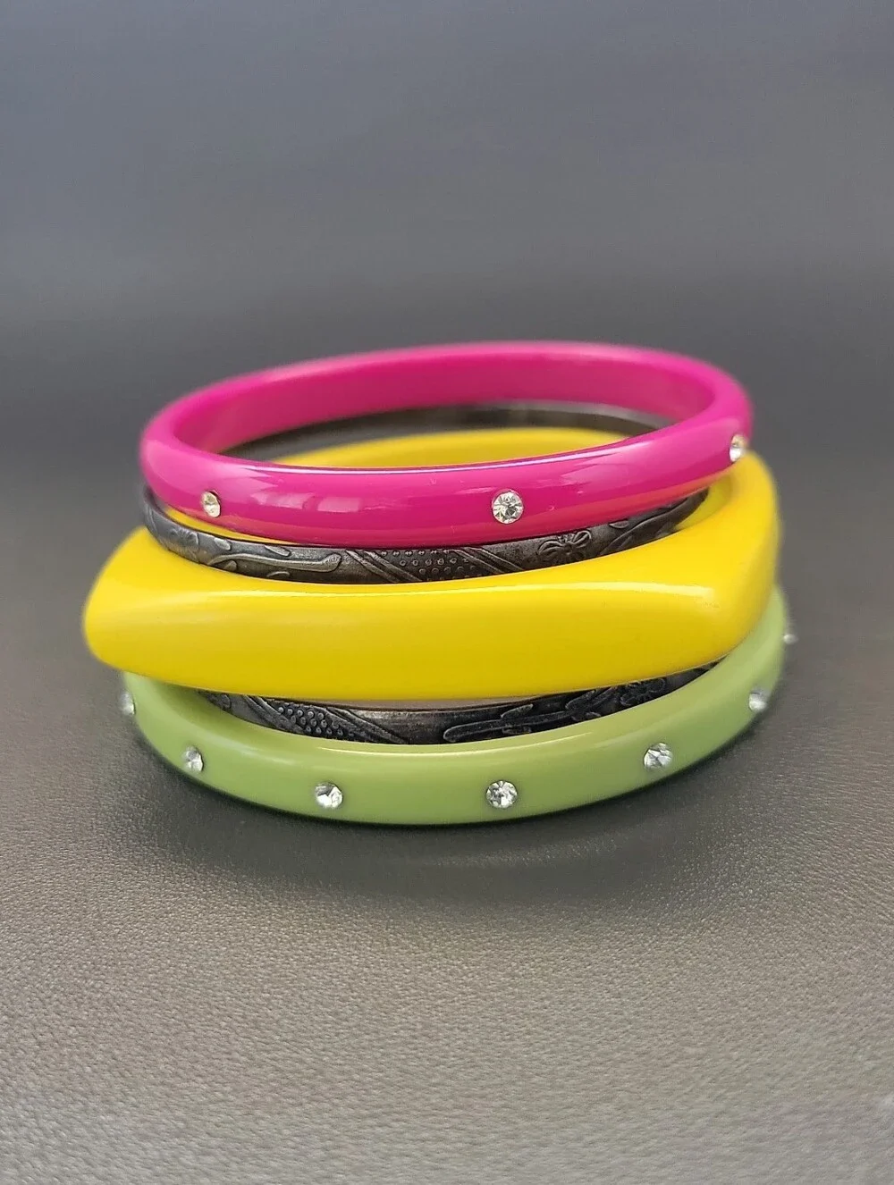 5 Pc Colorful Acrylic & Etched Metal Bangle Bracelet Stack Y2K Boho Retro